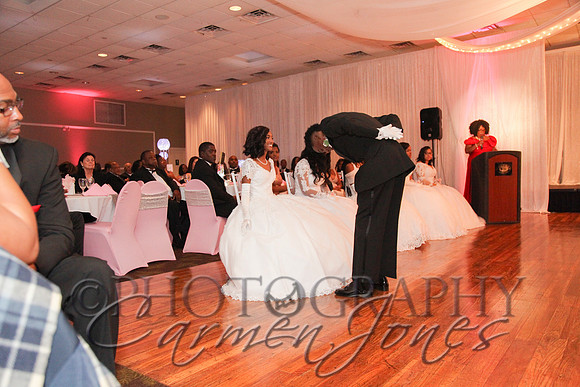 akaball17IMG_5455