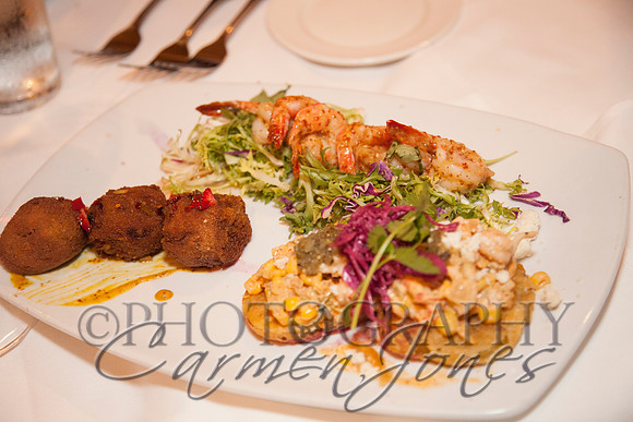 R&Bwed0297