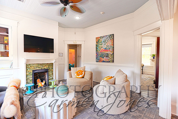 HDR-0217