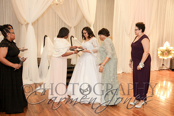 akaball17IMG_5688