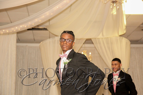akaball17IMG_5571